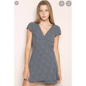 Brandy Melville Robbie Wrap Dress Mini Blue Floral Tie VNeck Short Sleeve Sz O/S